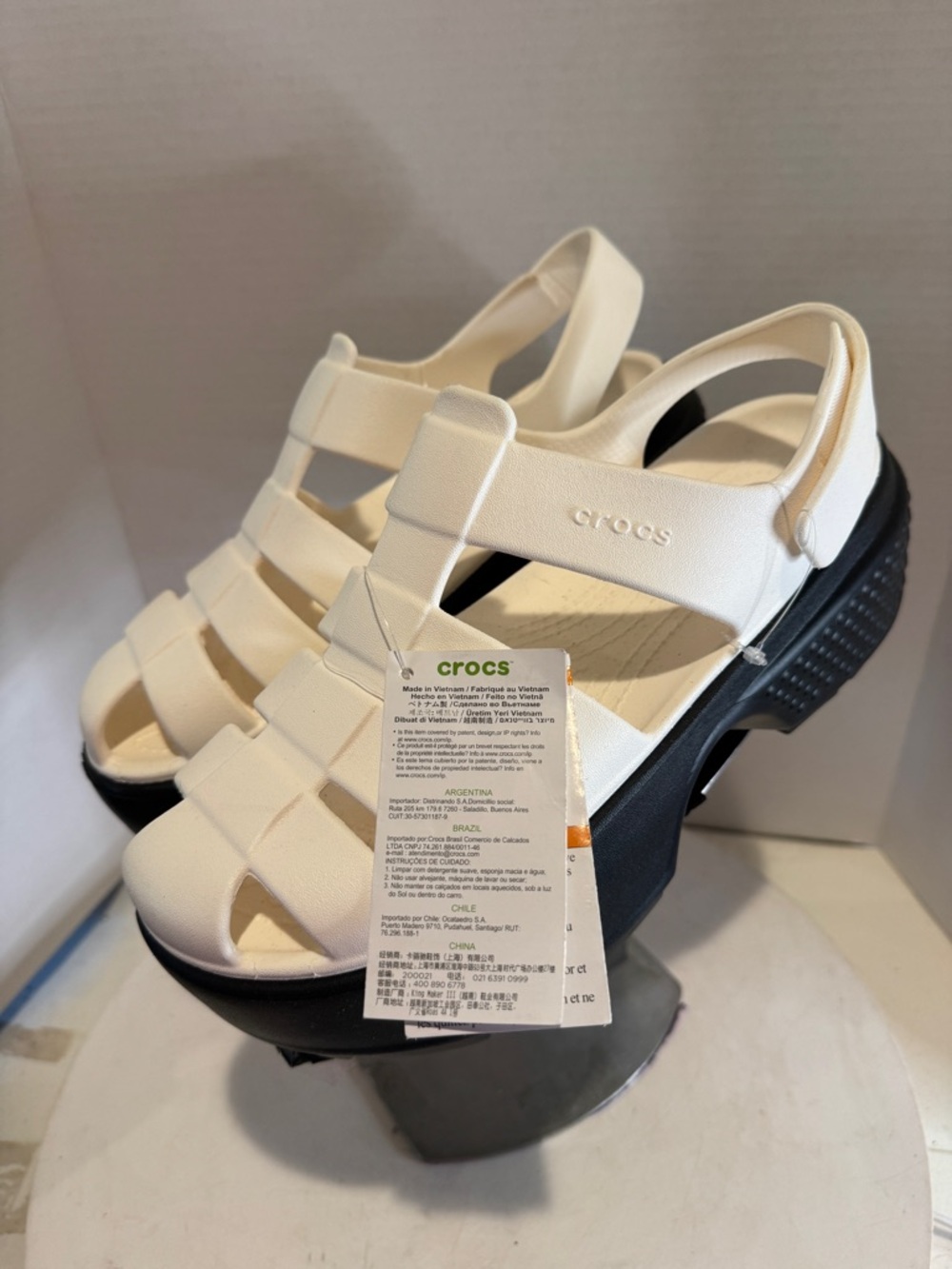 CROCS Stomp Platform Fisherman Sandal Women's size 9 - Picture 3 of 10